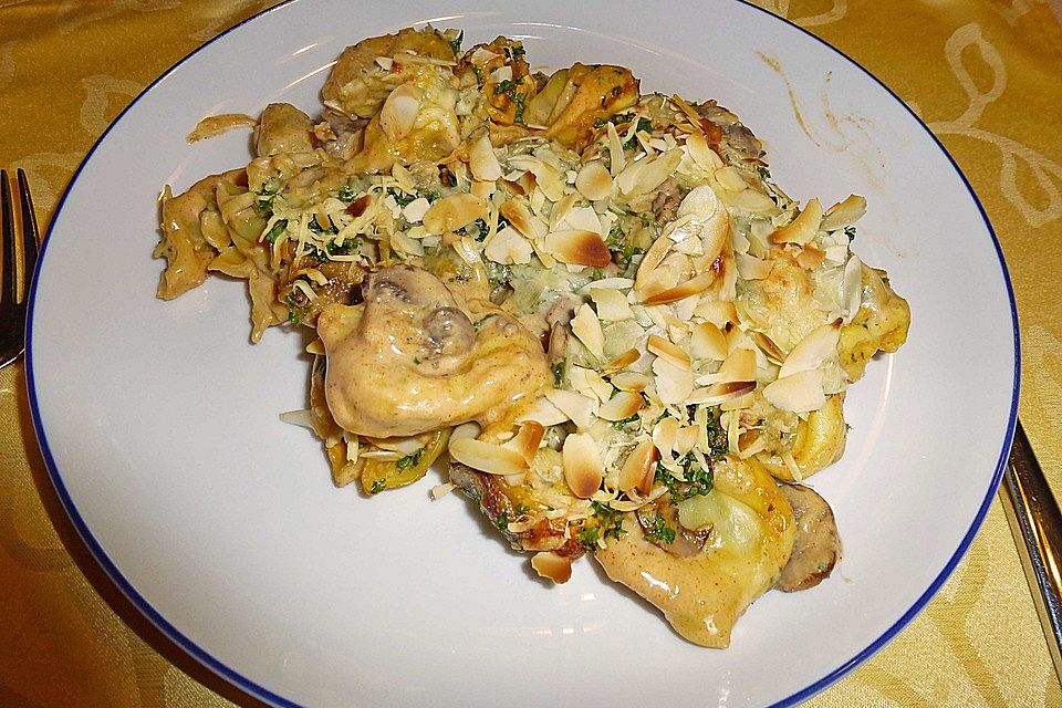 Vegetarischer Tortellini-Auflauf