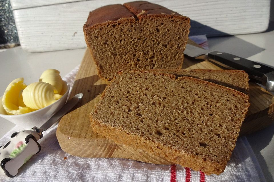 Reines Roggenbrot mit Sauerteig