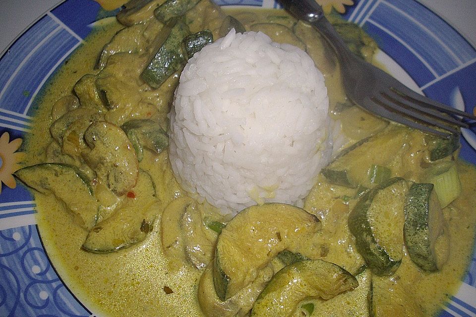 Bananen-Zucchini-Curry