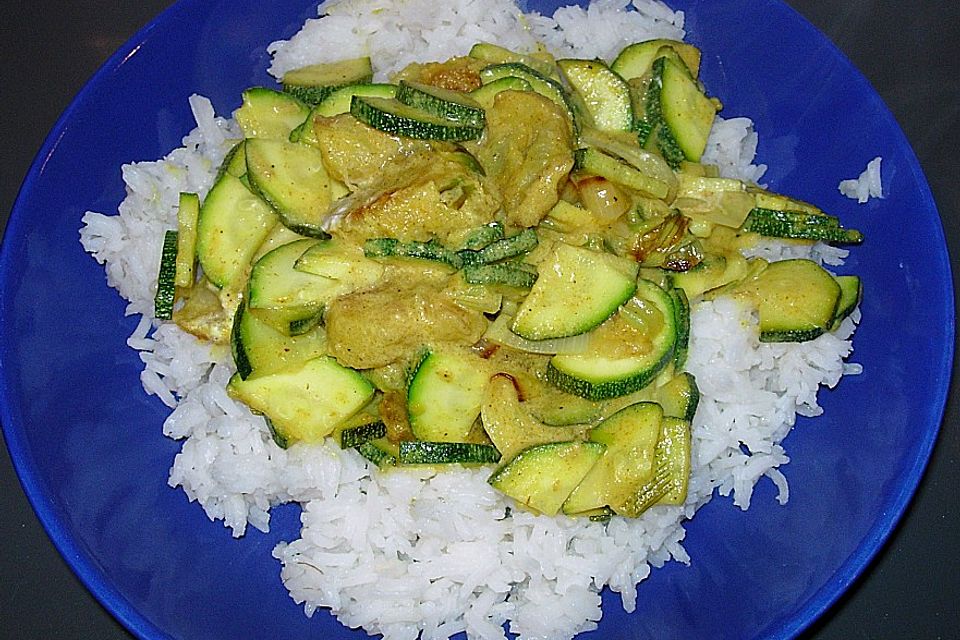 Bananen-Zucchini-Curry