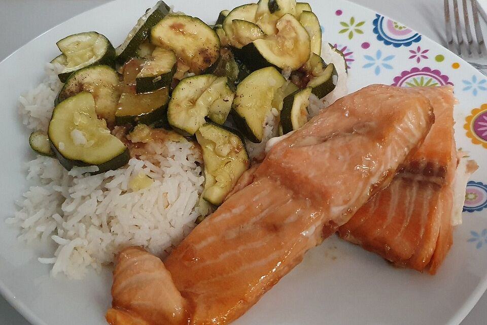 Glasierter Lachs