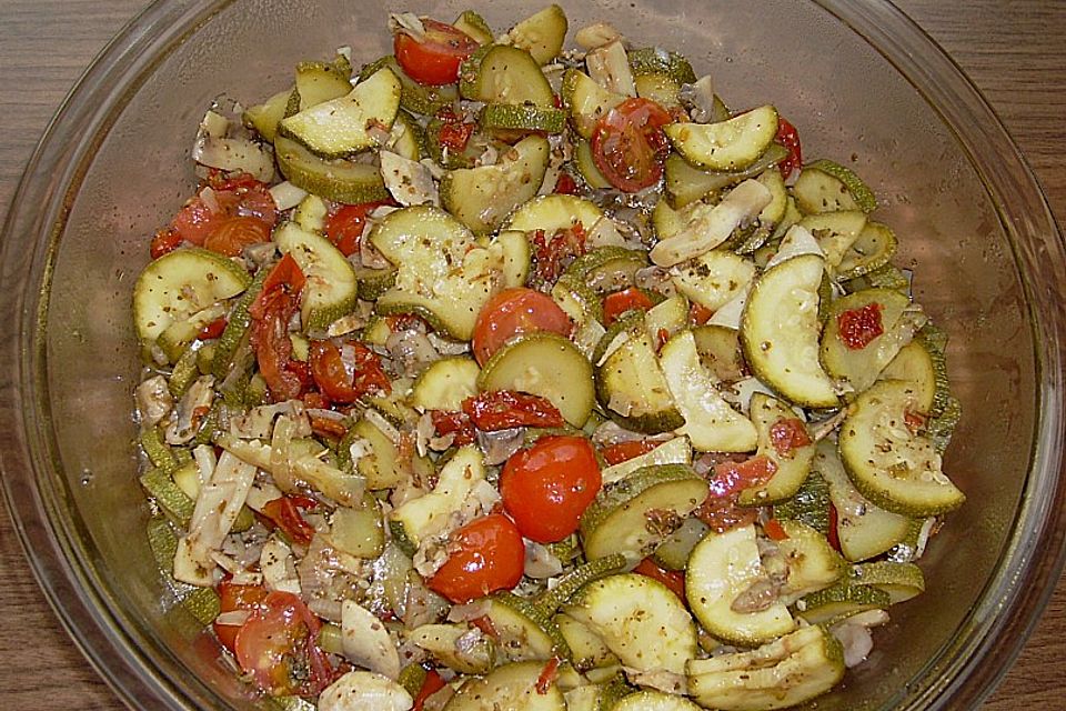 Zucchini - Pilz - Salat