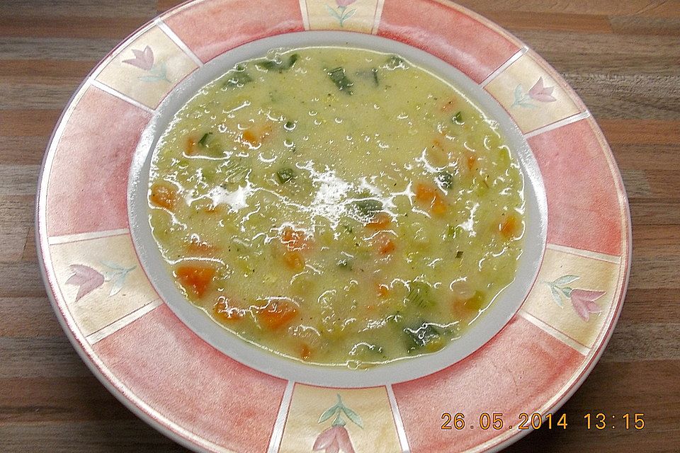 Frühlings-Grießsuppe