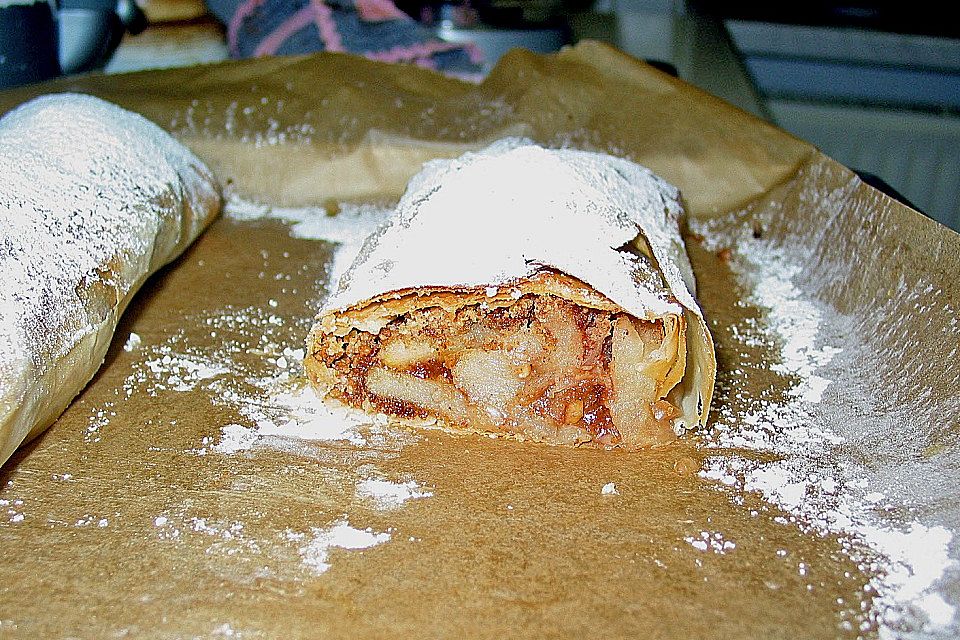 Apfelstrudel