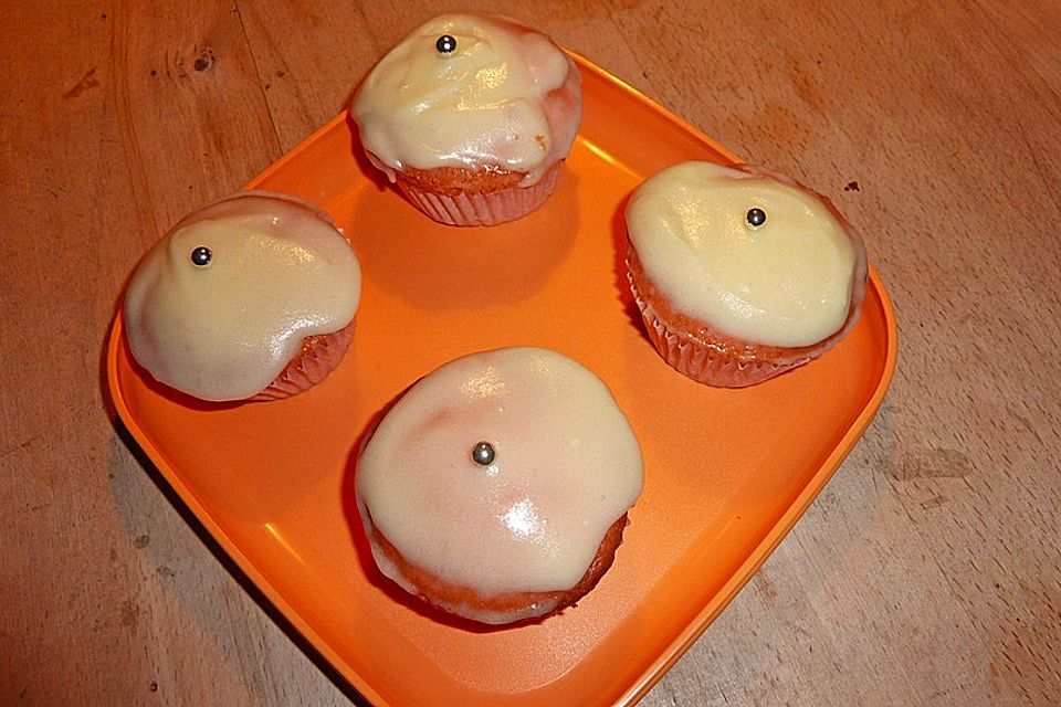 Rosenwasser-Cupcakes mit Mascarponefrosting