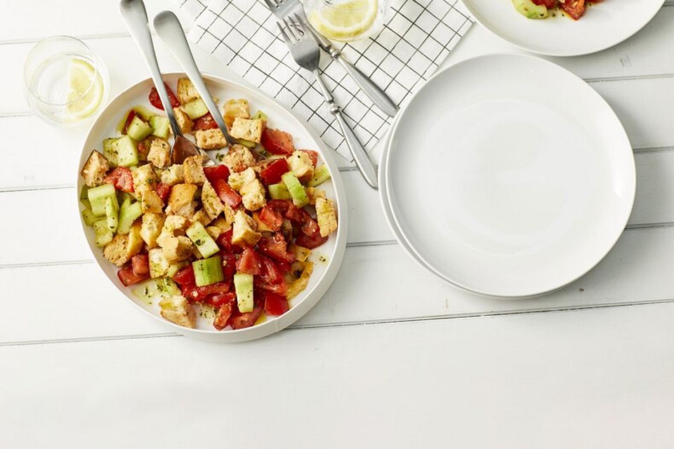 Italienischer Brotsalat - Panzanella speciale