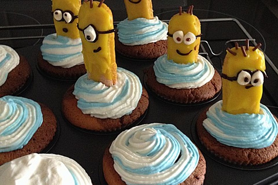 Minion Cupcakes