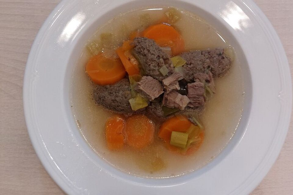 Lebernockerlsuppe