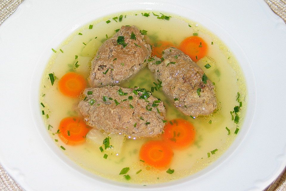 Lebernockerlsuppe