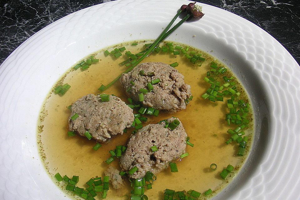 Lebernockerlsuppe