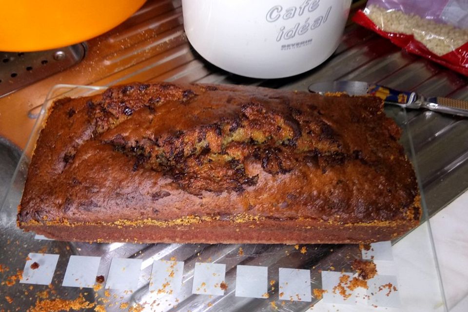 Schoko-Bananenbrot mit Joghurt