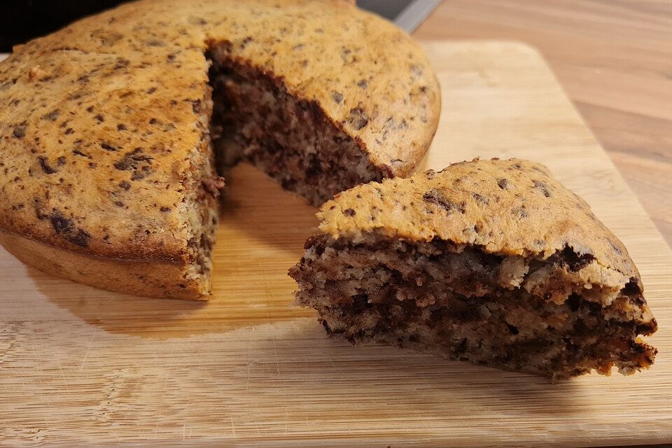 Schoko-Bananenbrot mit Joghurt