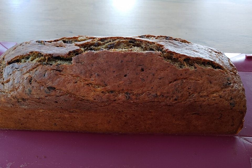 Schoko-Bananenbrot mit Joghurt