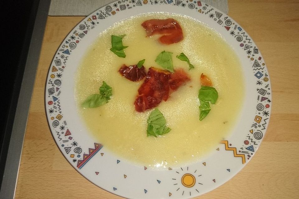 Spargelcremesuppe