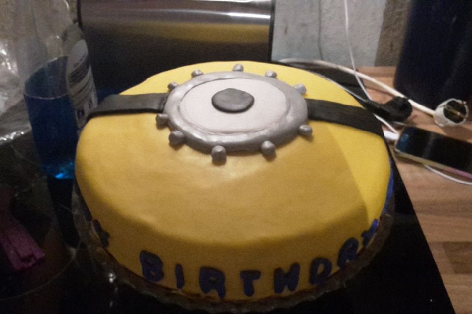 Minion Kuchen