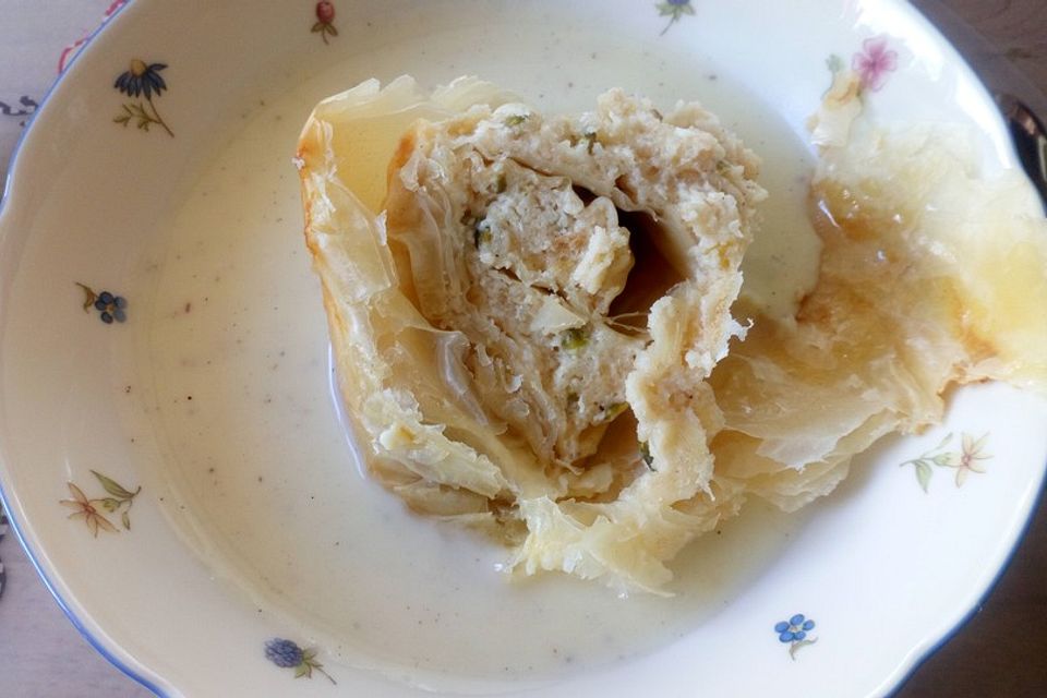 Milirahmstrudel mit Kanarimilch