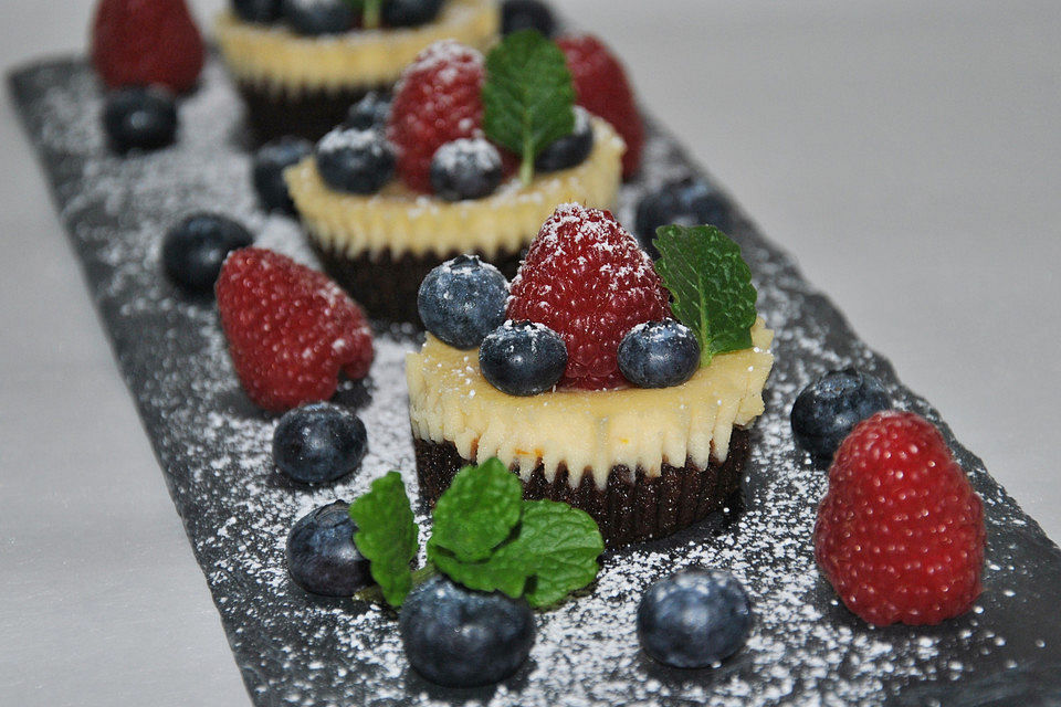 Mini Brownie Cheesecakes