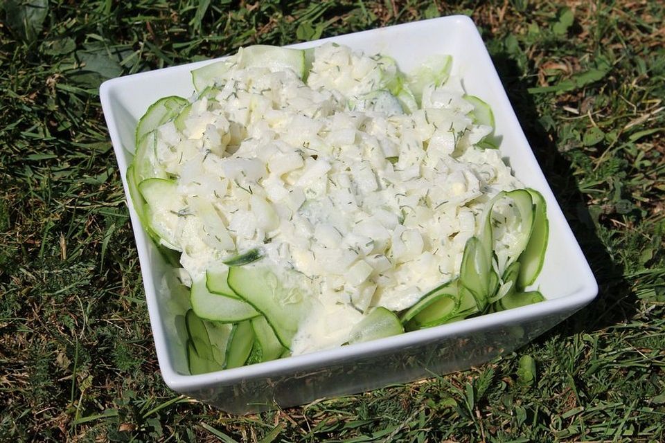 Marias Gurkensalat