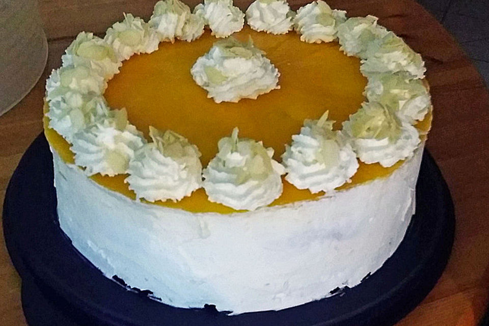 Mango-Buttermilch-Torte