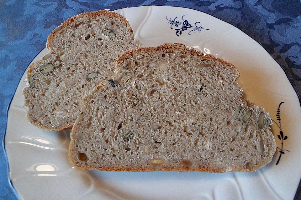 Buchweizen-Dinkel-Brot