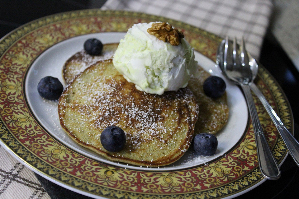 Kalorienarme Bananen-Pfannkuchen