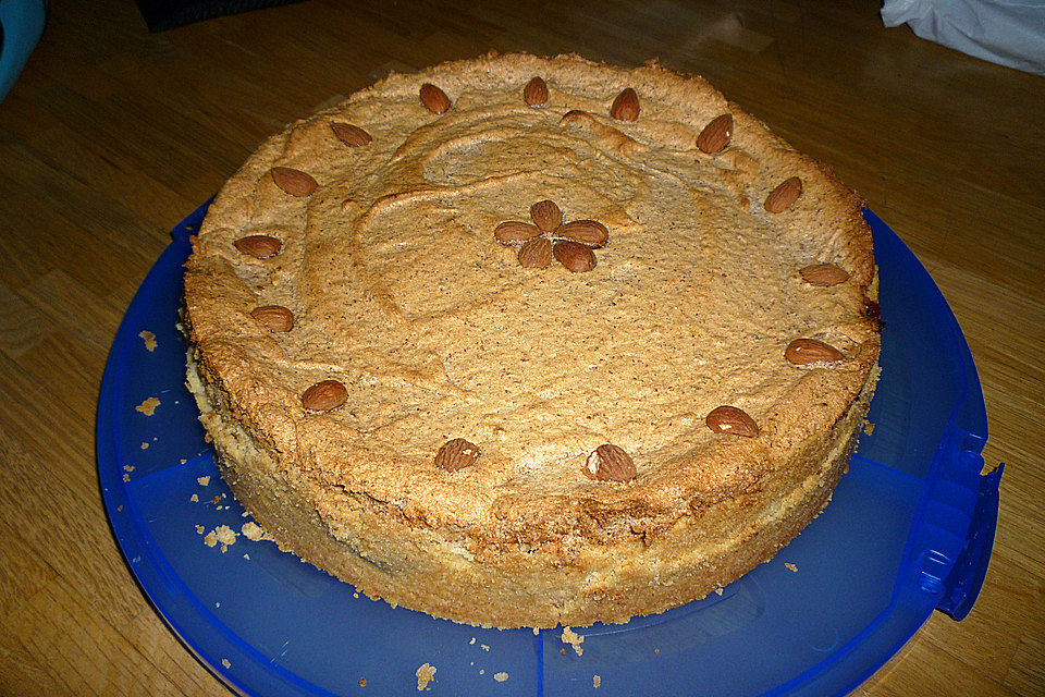 Makronen - Kirsch Torte