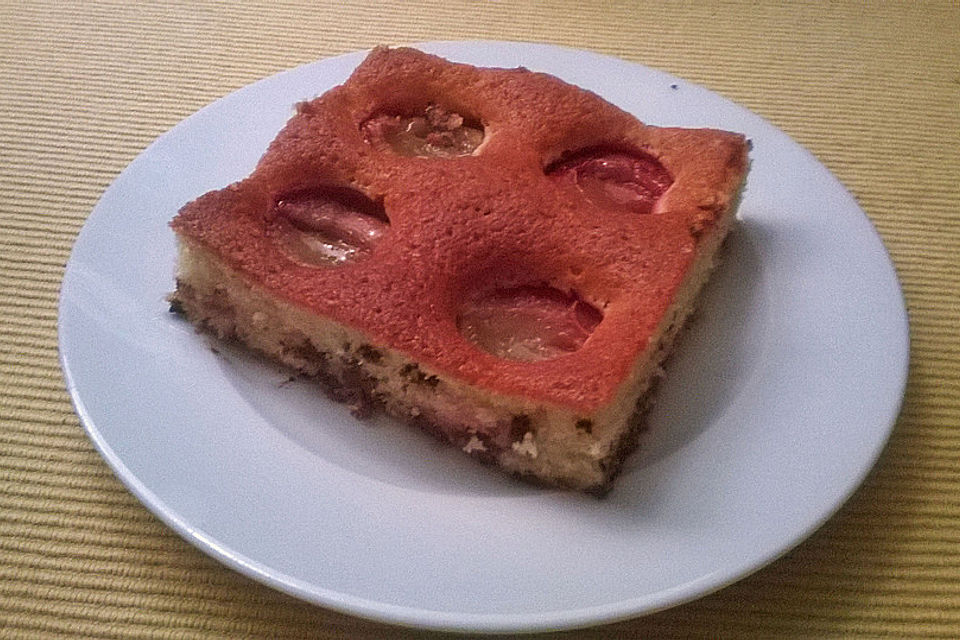 Zwetschgen-Becherkuchen mit Schoko