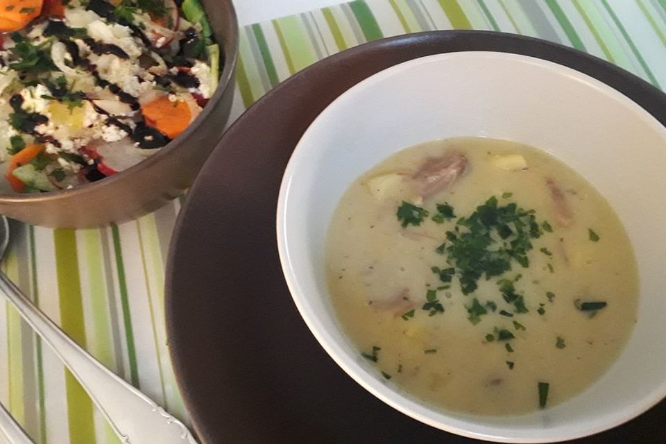 Scharfe Kartoffel-Kokos-Suppe