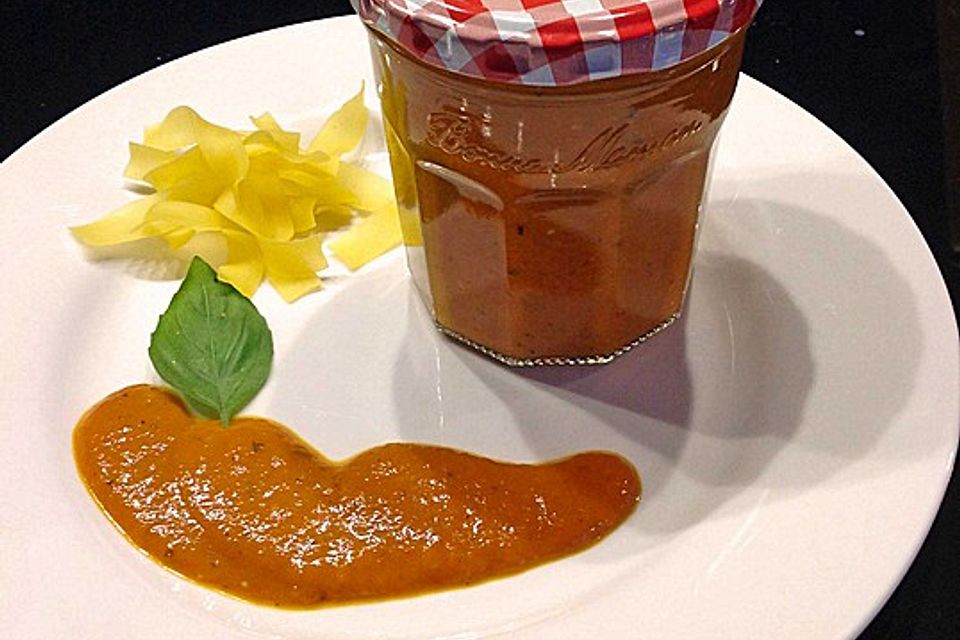 Tomatensauce aus ofengerösteten Tomaten