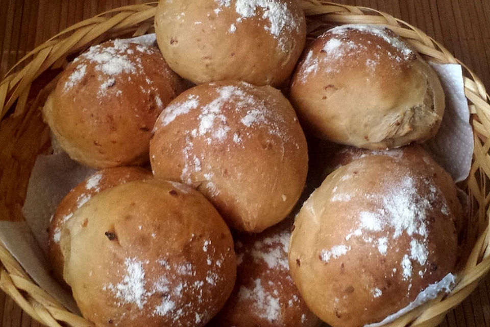 Zwiebelbrötchen als Party-Sonne