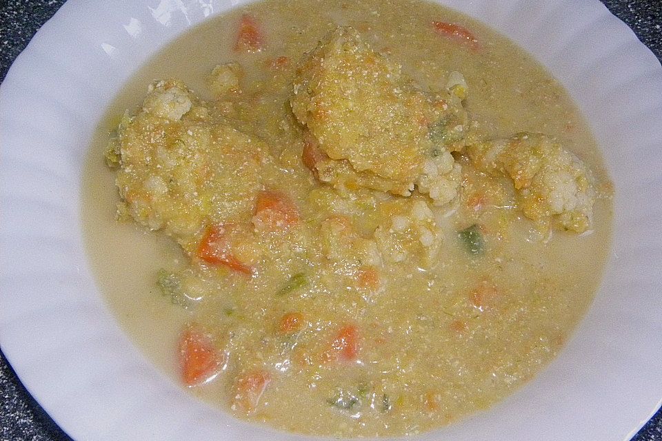 Blumenkohlsuppe mit roten Linsen