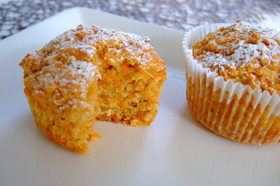 Apfel-Möhren-Kokos Muffins