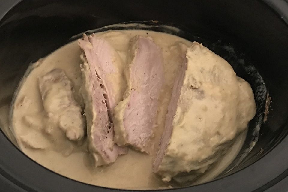 Süßer Senfbraten mit Sahnesauce