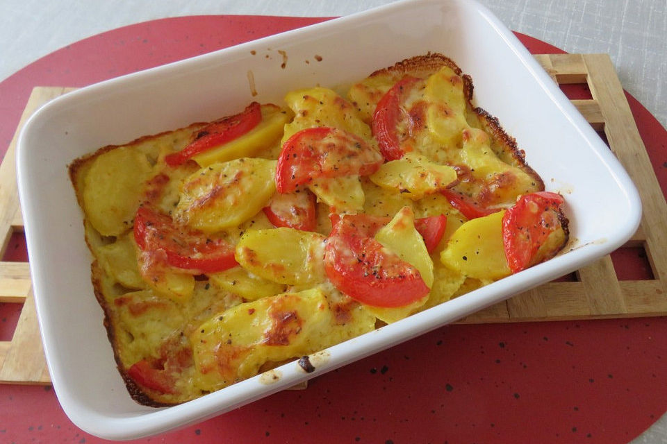 Tomaten-Kartoffel-Gratin