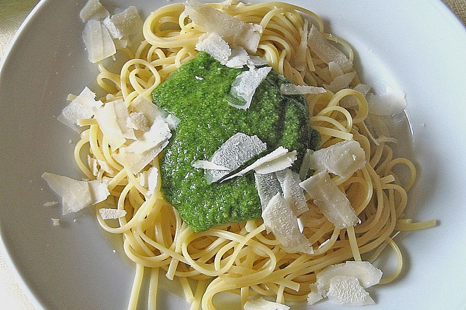 Petersilien-Pesto