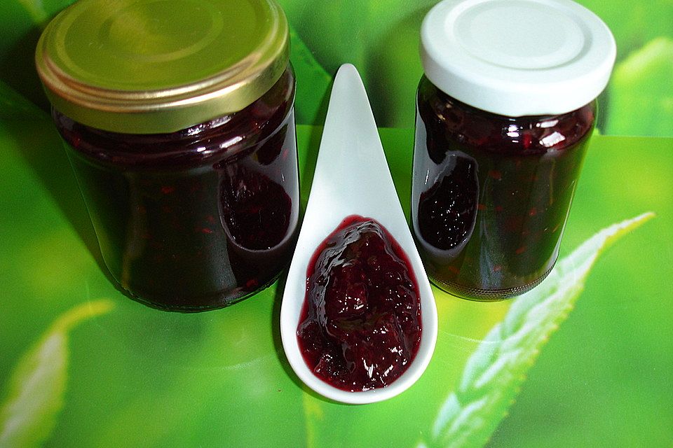 Johannisbeermarmelade mit Portwein