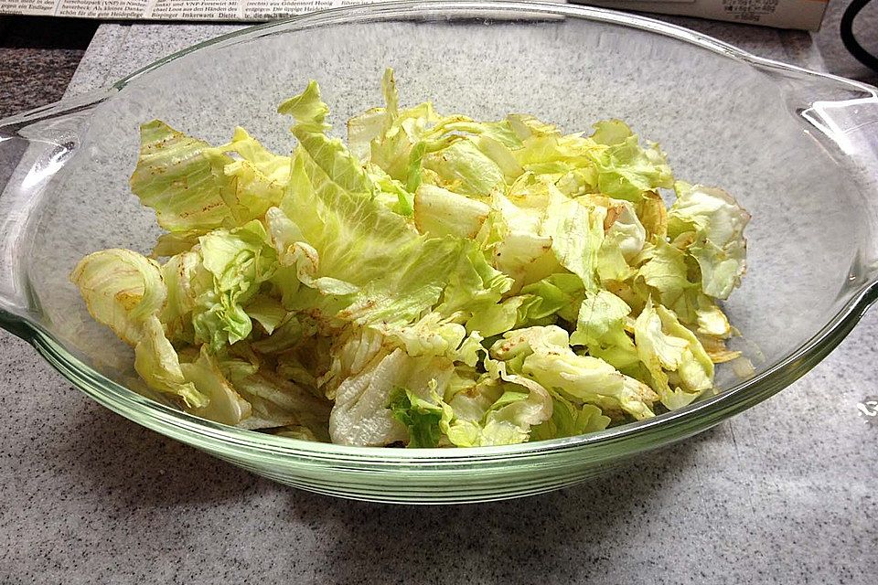 Gebackener Eisbergsalat