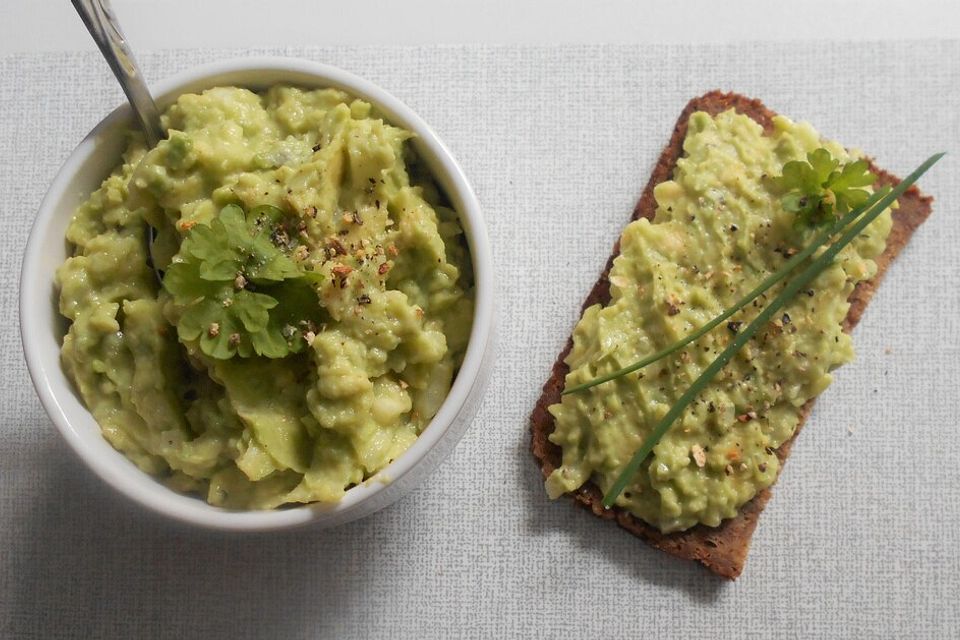 Avocado Creme mit Knoblauch