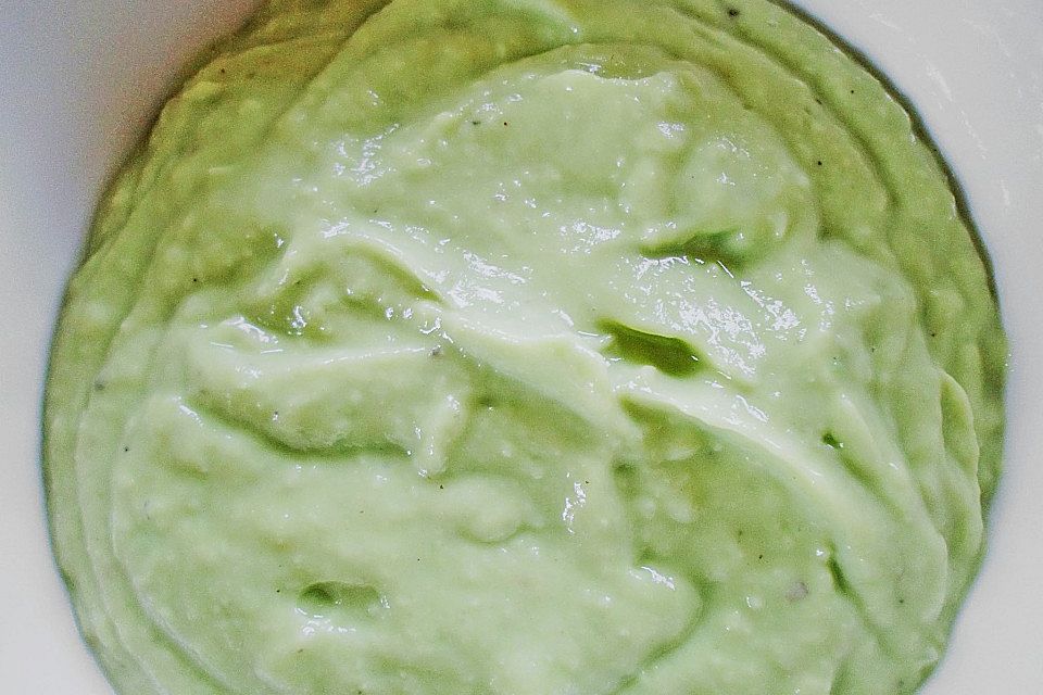 Avocado Creme mit Knoblauch