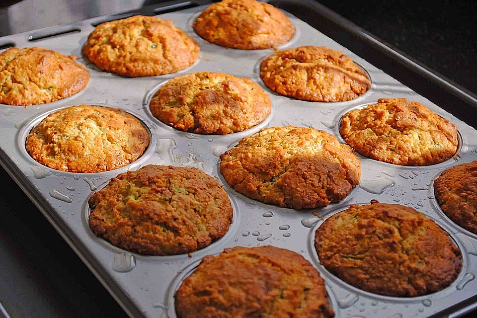 Zucchini-Karottenmuffins