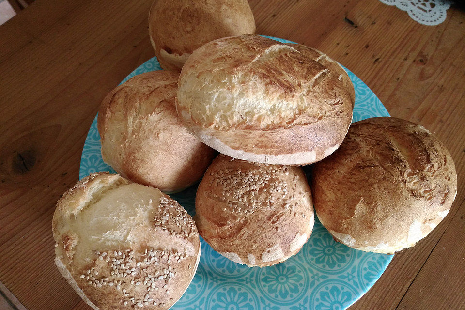 Glutenfreie Frühstücksbrötchen