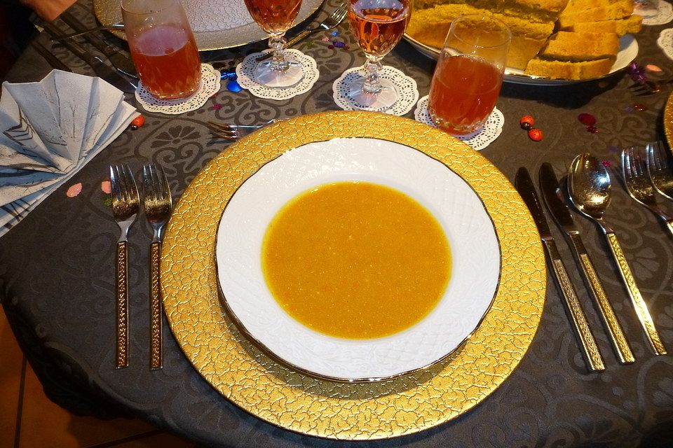 Kürbissuppe mit Zimt