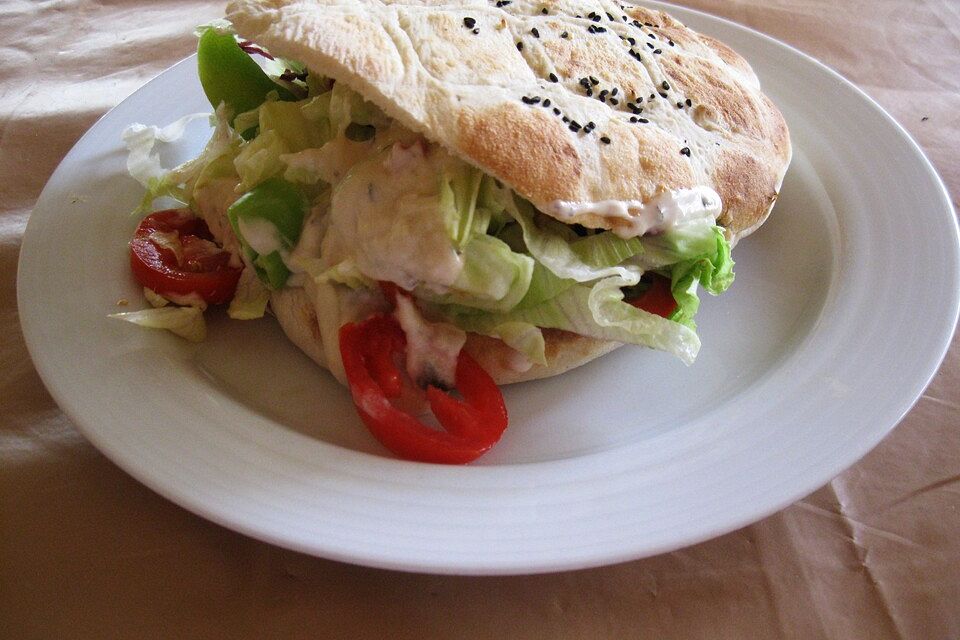 Döner Kebab im Fladenbrot