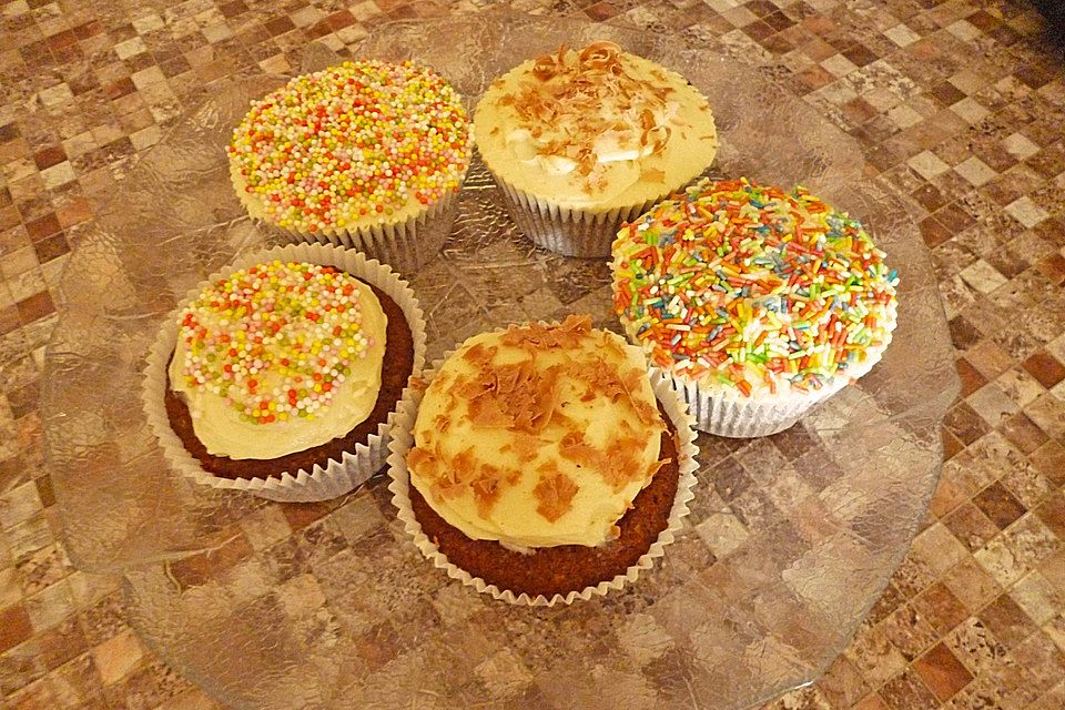 Schoko-Cupcakes mit Karamellbuttercreme