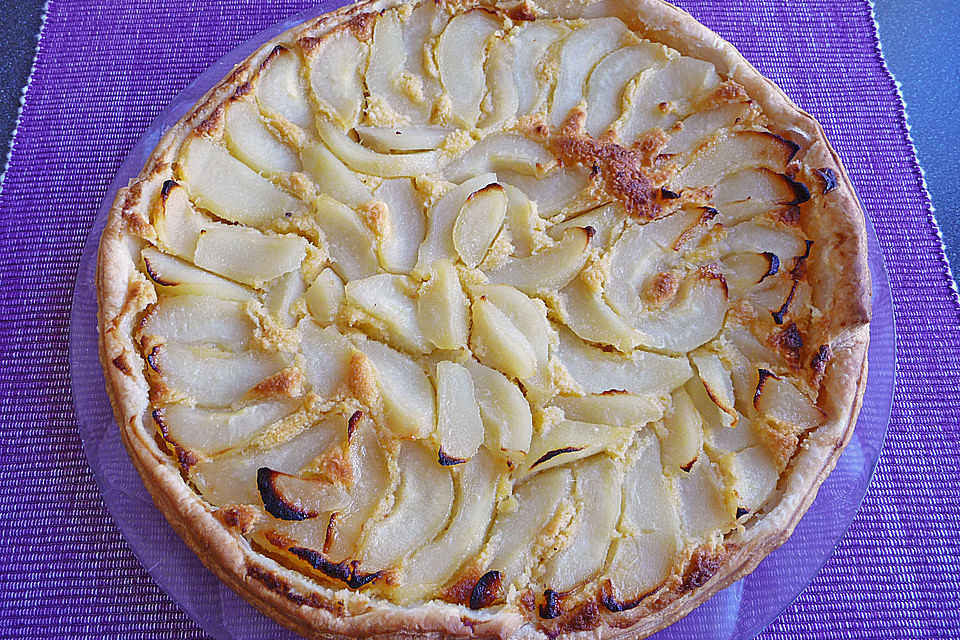 Birnen-Mandelcreme-Tarte