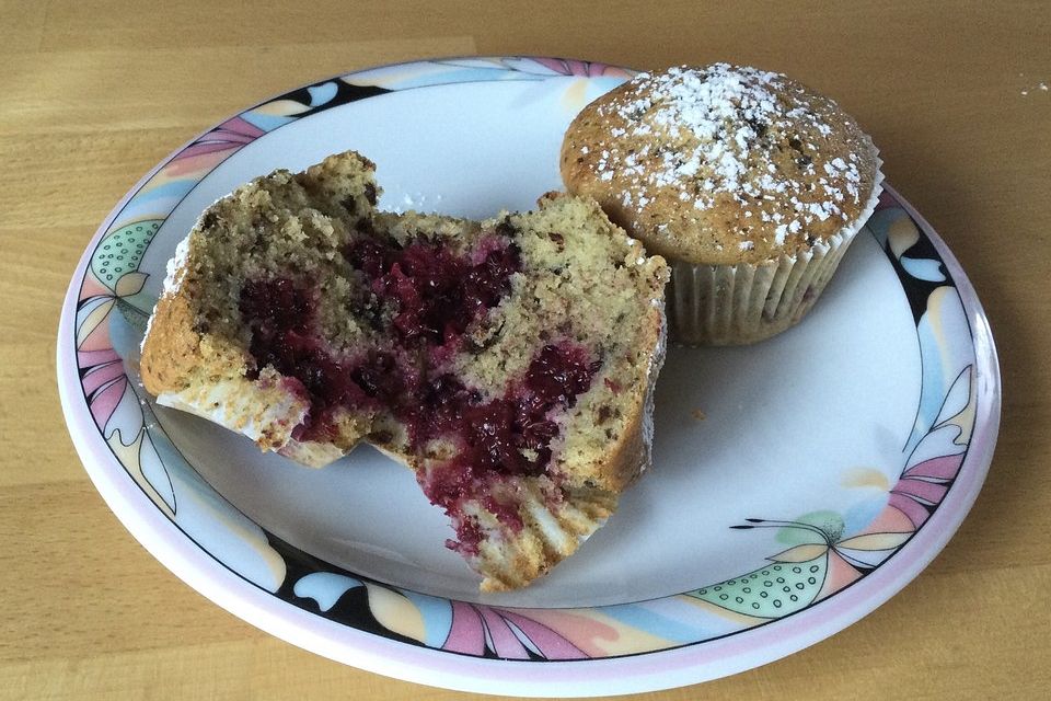 Brombeer-Eierlikör-Muffins