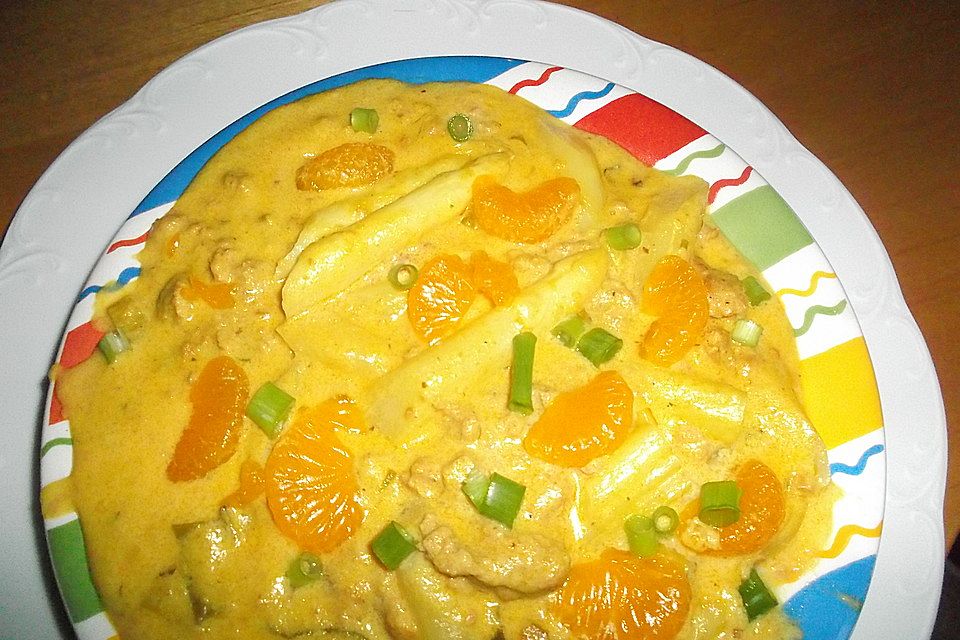 Spargelsuppe mit Hackfleischklößchen