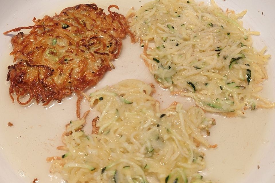 Zucchini-Kartoffelpuffer (Reibekuchen)