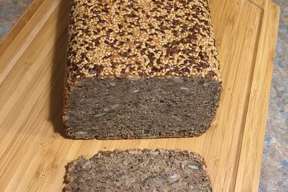 Esthers glutenfreies Schwarzbrot