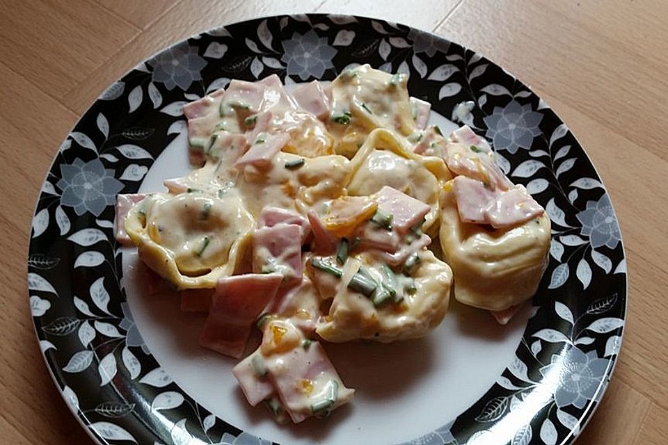 Tortellinisalat mit Mandarin-Orangen